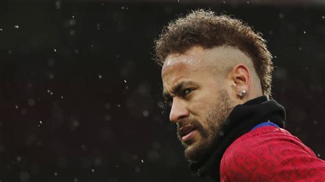 Soccer Superstar Neymar Accuses Nike Of ‘distorting Facts About Sex