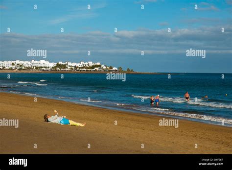 Playa de los pocillos hi-res stock photography and images - Alamy