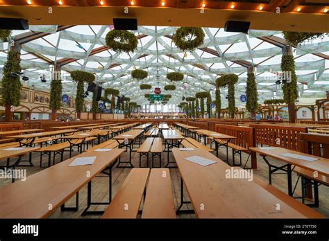 Hofbrauhaus munich inside hi-res stock photography and images - Alamy