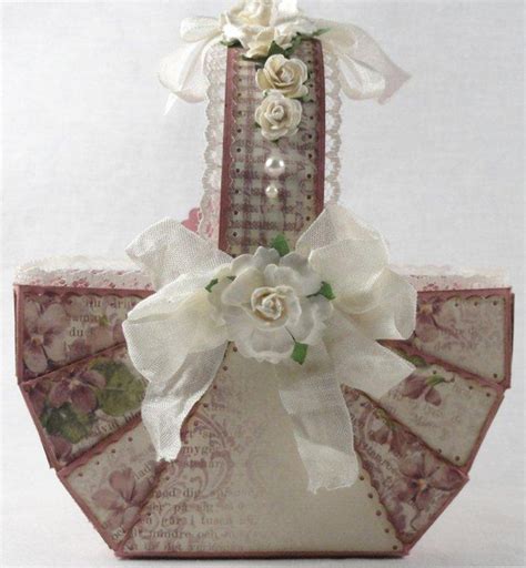 Винтажные коляска и корзинка из бумаги. Обсуждение на LiveInternet ...