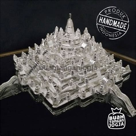 Miniatur Candi Borobudur Lapis Perak X Cm Kerajinan Khas Kotagede