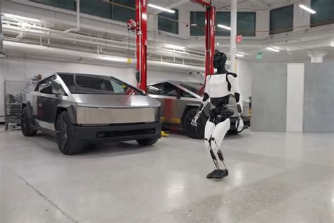 Tesla Optimus Gen 2 New Video Shows Dancing Robot Better Movement