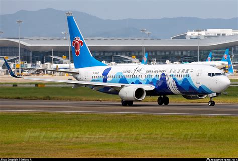 B 6068 China Southern Airlines Boeing 737 81B WL Photo By Stefano R