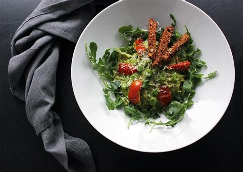 Fotogeniek Voedsel Courgette Spaghetti Met Homemade Spinazie Pesto