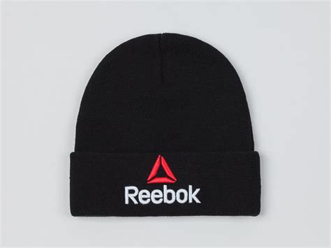 Купить Шапка Reebok цвет Черный купить по цене 650 рублей в интернет ...