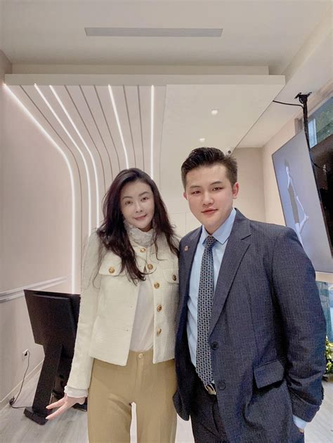 G C Khu T H N Nh N C A Bom Sex Ti U Th C Th N V Ch Ng K M Tu I