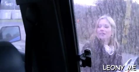 Hot Leony Enjoys Alone Time