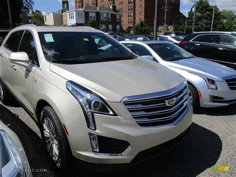 2017 Silver Coast Metallic Cadillac Xt5 Luxury 115370497 Gtcarlot