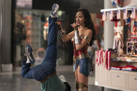 Gal Gadot ‘wonder Woman 1984 ‘intense Exhausting And Physical Las