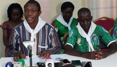 Effort de paix au Burkina Faso L église catholique apporte sa