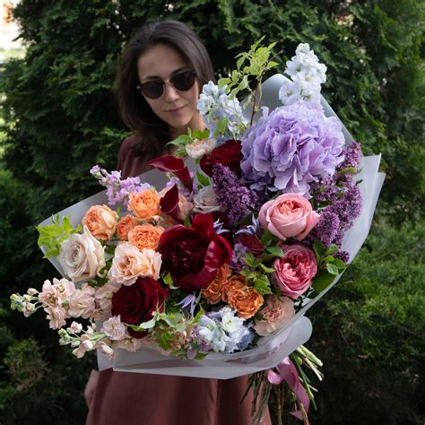 Каталог авторских букетов студии PORTOFLORAL с курьерской доставкой по ...