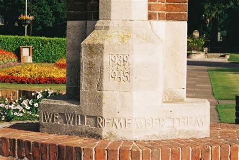 Poole Municipal War Memorial Non Civil Parish 1393447 Historic England