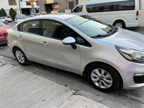 Kia Rio Sedan Ex Usado Color Plata Precio