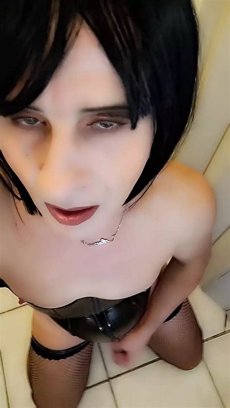 Black Shoes Shemale Homemade Amateur Porn Feat Carole Alexia Xhamster