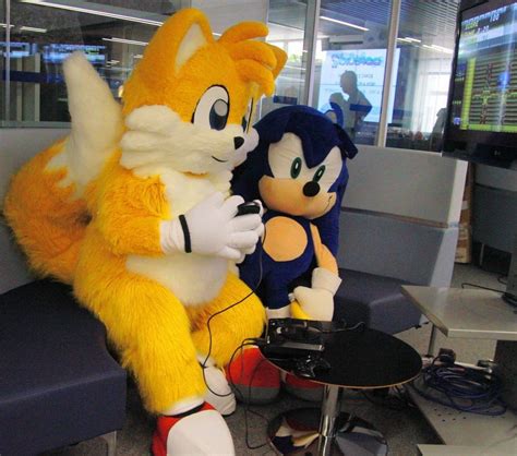 Sonic Tails Costume