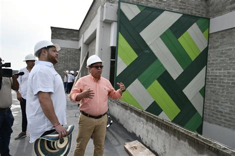 Rector De Unic Rdoba Y Gobernador Recorren Instalaciones Del Nuevo