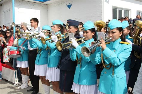 «Золотой дождь» пролился на курсантов Академии МВД Костаная - КН