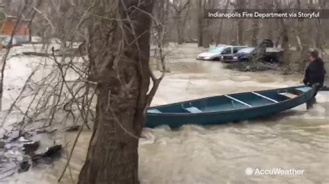 Record Rainfall Leads To Flash Flooding In Indianapolis Video Dailymotion