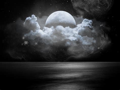 Cloudy Moon by xeeshan-ch on DeviantArt