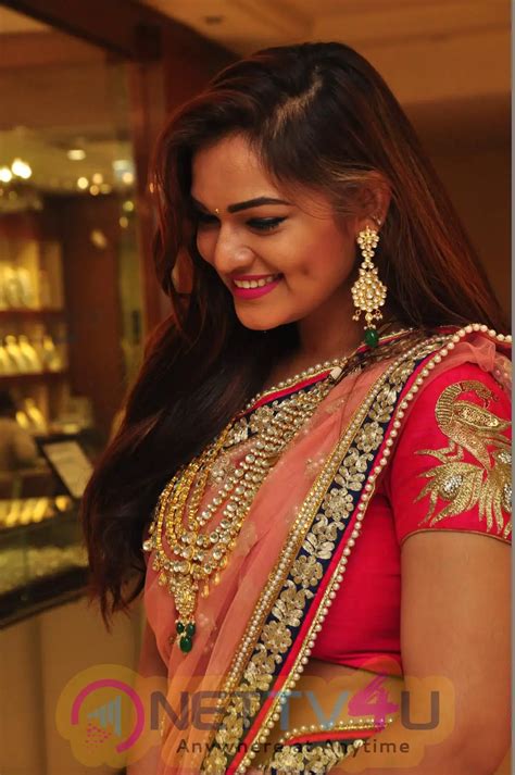 Telugu Actress Aswini Hot Pictures Galleries HD Images
