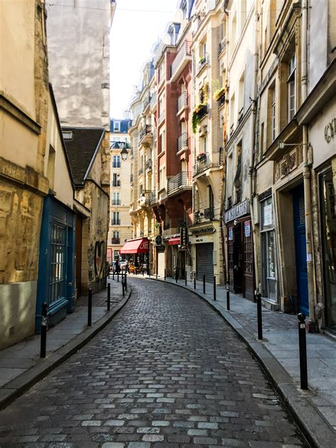 A Walk in the Latin Quarter of Paris | Exploring Our World