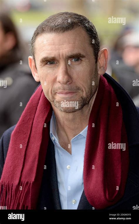 Martin keown hi-res stock photography and images - Alamy