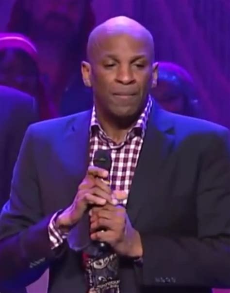 is donnie mcclurkin alive 6