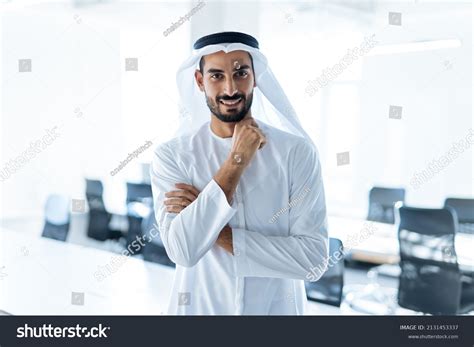 Categoría Handsome arabian men de fotos e imágenes Shutterstock