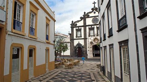 Hotels in Ponta Delgada from $16 - Find Cheap Hotels with momondo