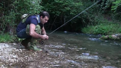 La Pesca A Mosca Secca Sul Fiume Aniene Youtube