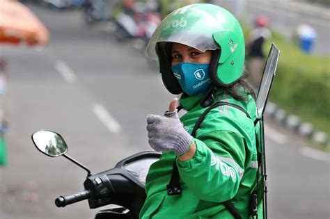 Para Ibu Inspiratif Mitra Driver Platform Digital Suara Surabaya