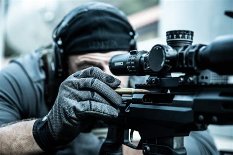 SWAT TACTICAL GEAR: A COMPREHENSIVE GUIDE - Beretta Corporate