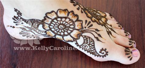 Foot Henna Tattoos | Kelly Caroline