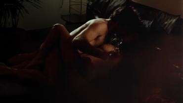 K S Fx Yancy Butler La Joy Farr The Hit List P Web Nude Sex Phun Org Forum