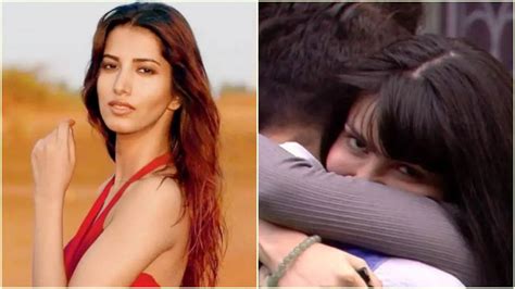 Bigg Boss Exclusive Manasvi Mamgai Calls Khanzaadi Paagal Her