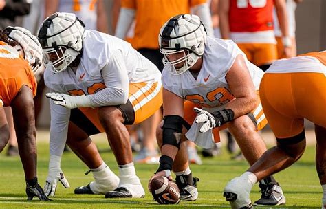 Starting Offensive Front For Opener Still A Mystery For Vols