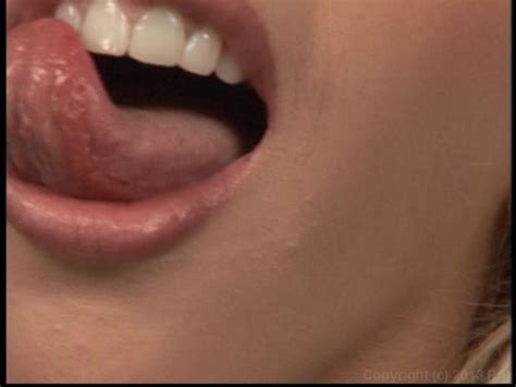 Buy Kick Ass Chicks Kelly Wells Used Adult Dvd Empire