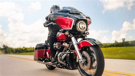 Harley Davidson Cvo Street Glide 121 เตรียมตัวมาแน่ปีหน้า Autofun