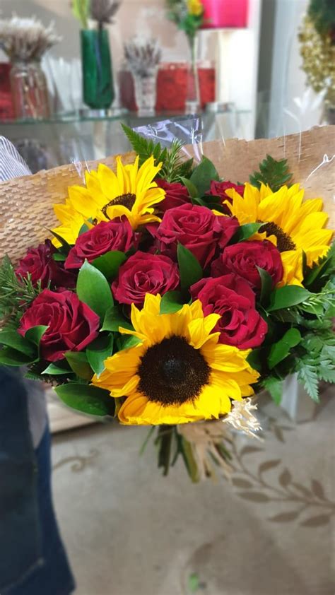 Sunflower and Roses – A Teachers Gift Arrangement - Burgess Florist ...