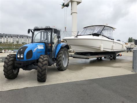 Manutentionner Remorques De Sortie D Eau Pour Bateaux