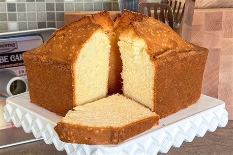 Mile High Cream Cheese Pound Cake Old Country Kitchenware