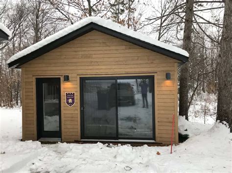 À Louer En Estrie Voici 15 Chalets Sur Le Bord De Leau Jdq