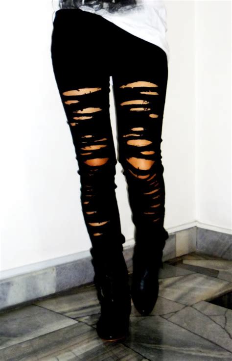 * Turn up the lights *: DIY ripped jeans: in the style of the Saturdays ...