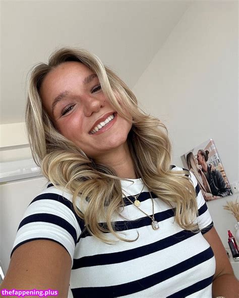 Alina Wachinger Alinaxloves Nude OnlyFans Photo The Fappening Plus