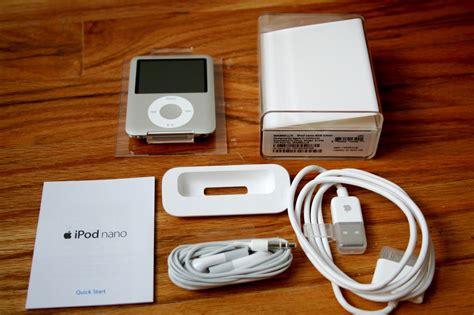 iPod Classic and 3rd Generation iPod nano unboxing photos - Ars Technica