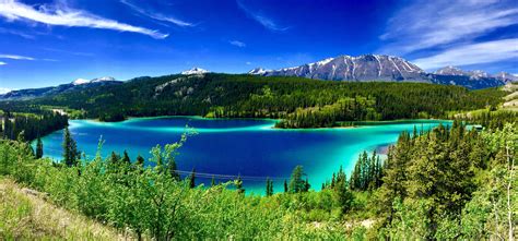 Emerald lake, Yukon, Canada : r/pics