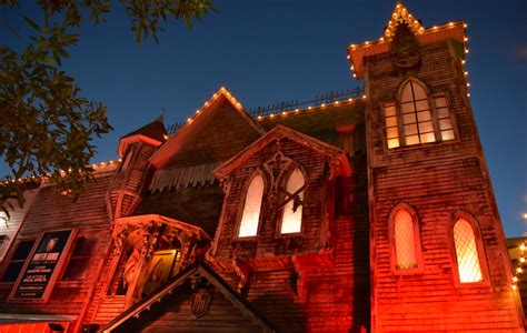 8 Best Haunted Houses In North Carolina You Must Visit Southern Trippers