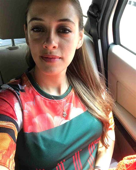 Hazel Keech Yuvraj Singh Wifes Biography Instagram Profession