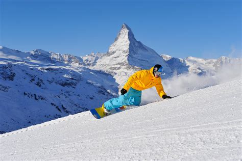 Year Round Swiss Ski Resort Zermatt Closes Due To Extremely Warm