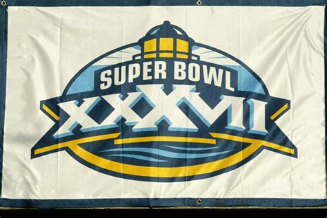 How Super Bowl logos have changed through the years